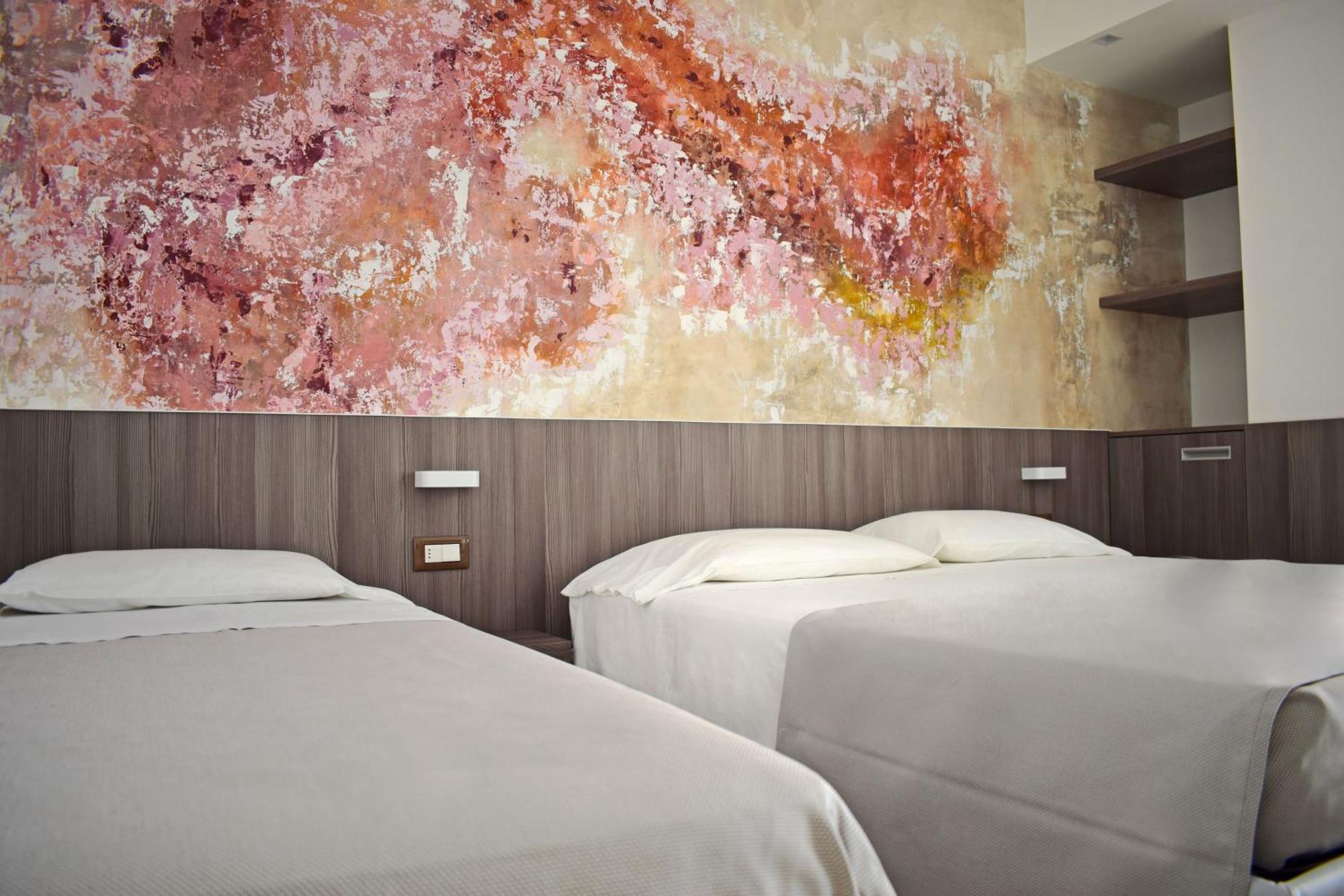 Hotel Muccioli Misano Adriatico Camera foto
